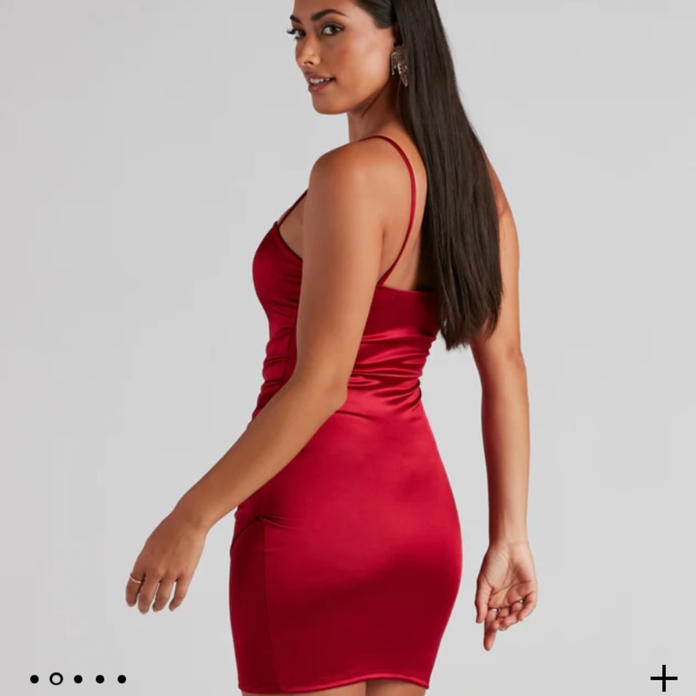 3/15 Windsor Red Satin Dress - Gem